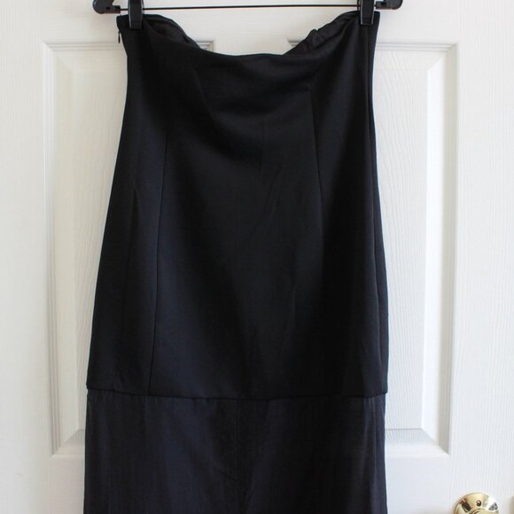 Elegant Black Strapless Maxi Dress - Picture 7 of 11